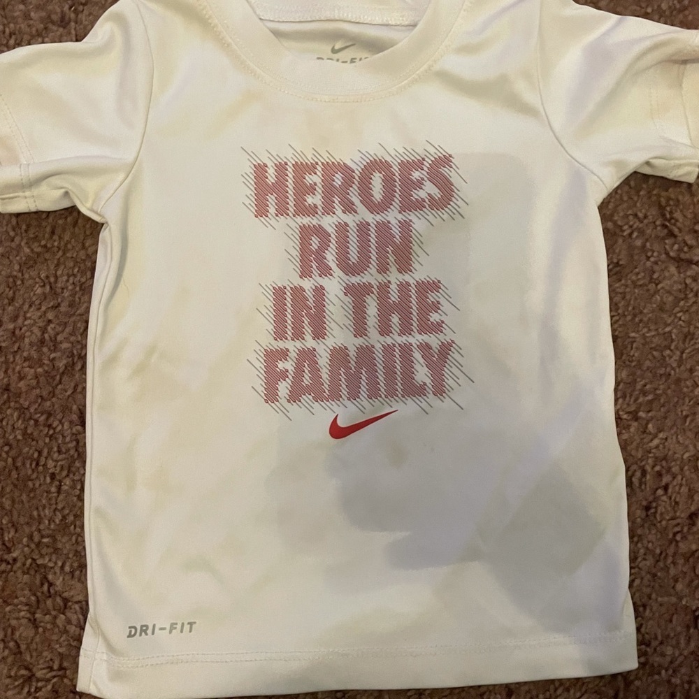 Nike dry fit shirt shirt sleeve size 24 months
